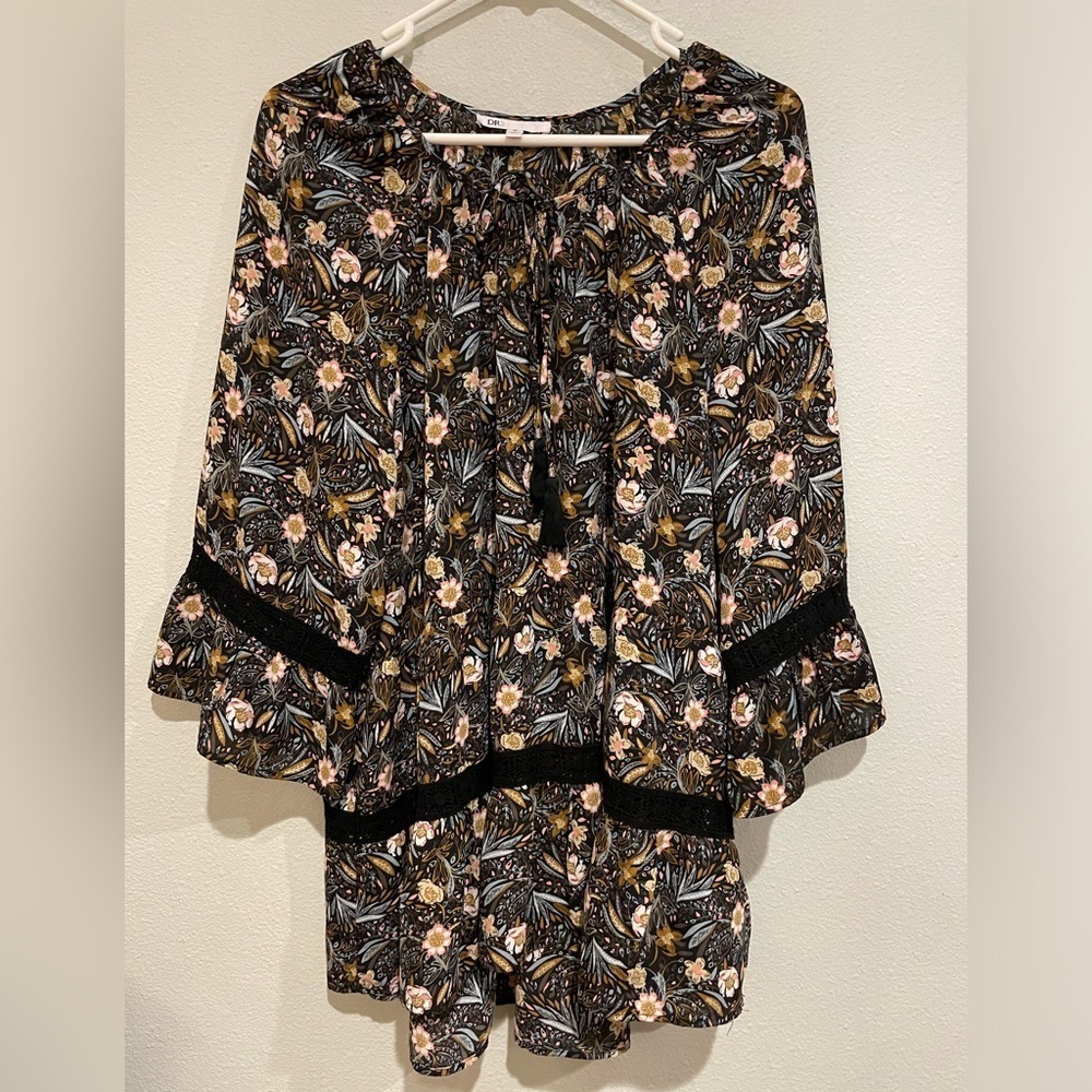 Gorgeous DR2 Sheer Black Floral Boho Blouse size XL